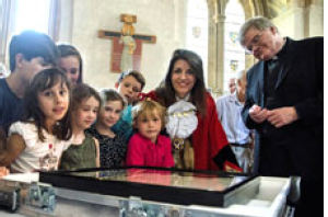 Mayor with residents looking at the Magna Carta 