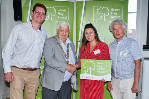 The Council receives its Green Flag award for Clarence Park,